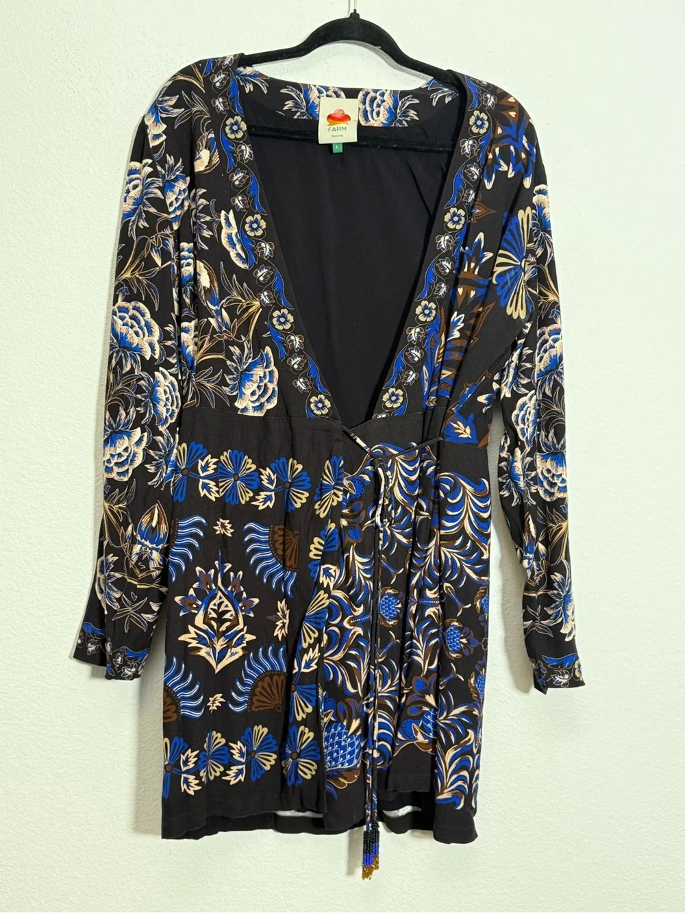 FARM Rio Arabesque Wrap Mini Dress Blue Floral Boho Tie Waist Long Sleeve Size L - Picture 2 of 8